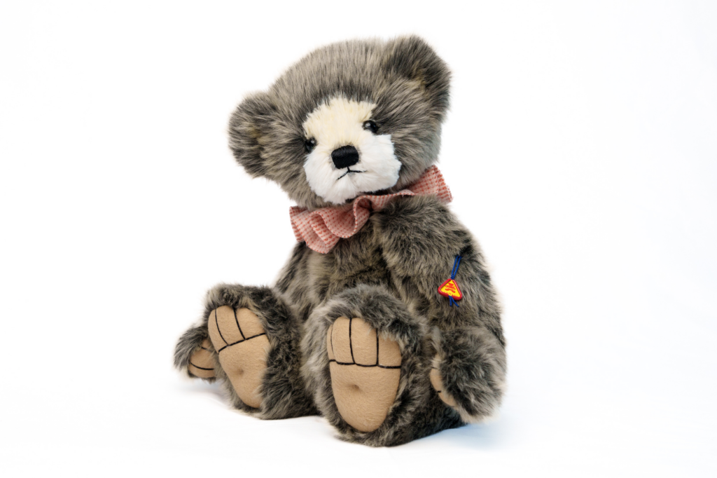 88.764.035 Teddy Allessio 88.764.035 Teddy Allessio